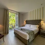 Park Italia 4*