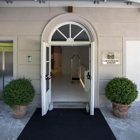 Park Italia Hotell 4*