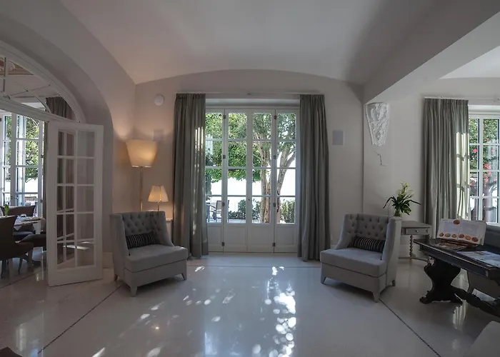 Park Italia Hotel 4*